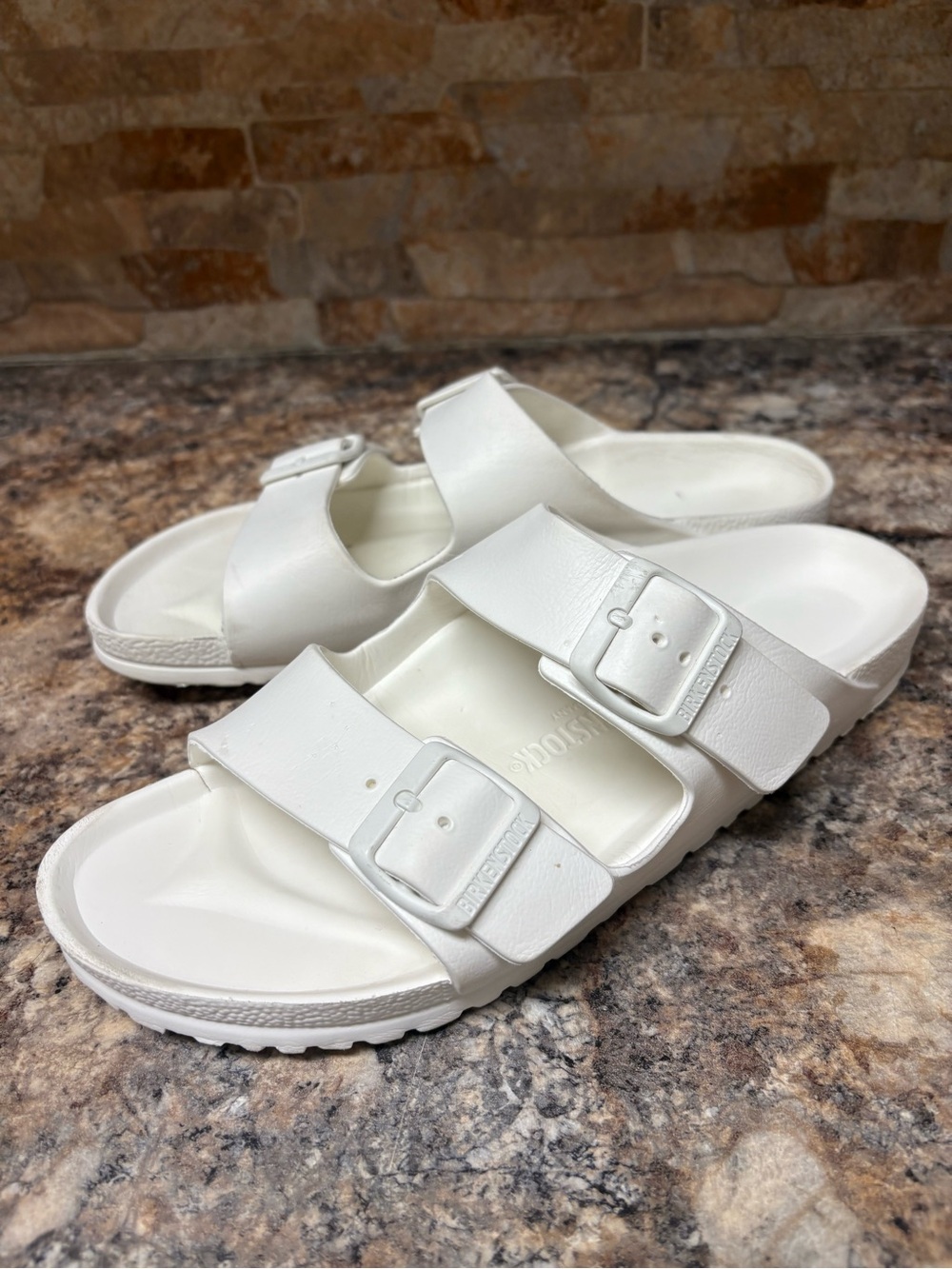Birkenstock Arizona EVA Sandals White Waterproof Two Strap Slides Men’s Size 8